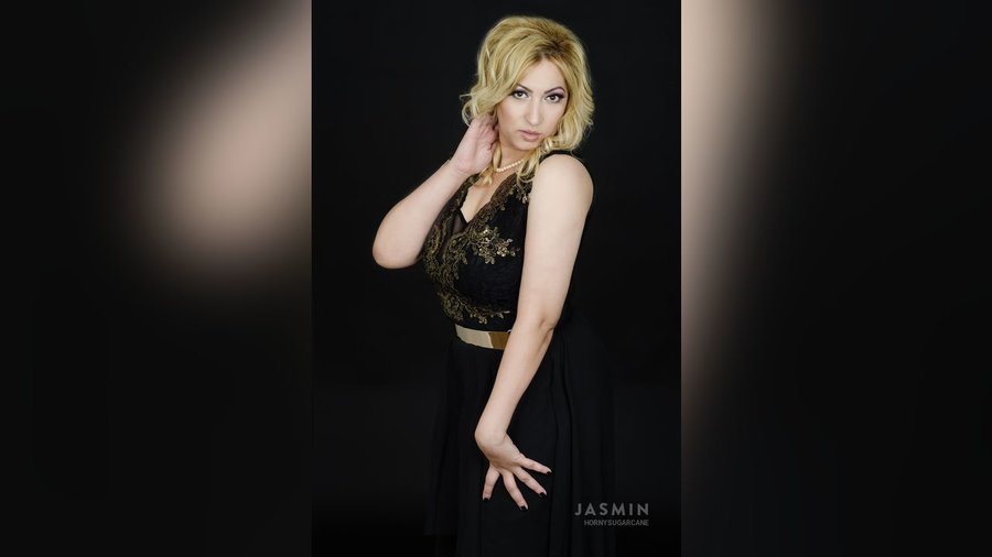 Real milf big tits - XXX Dessert - Picture 3