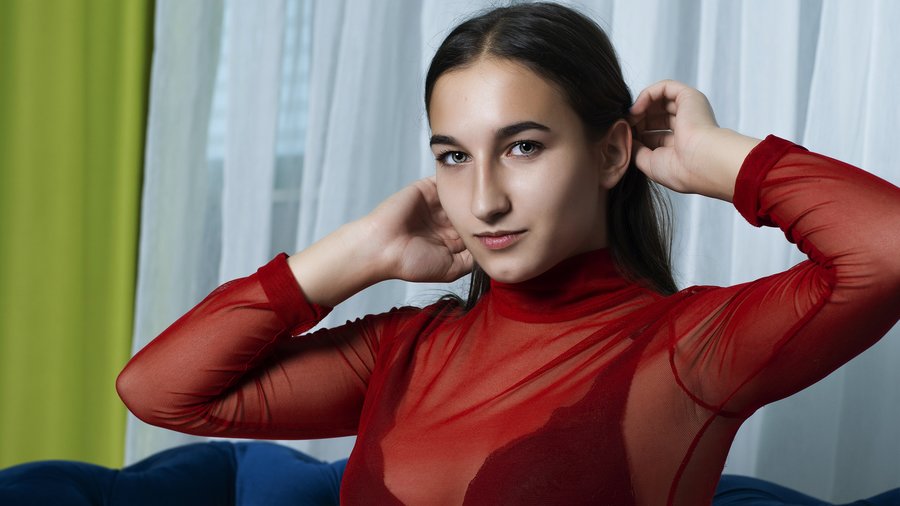 18yo webcam squirt - XXX Dessert - Picture 2