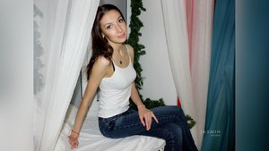 Petite 19yo girl - XXX Dessert - Picture 2