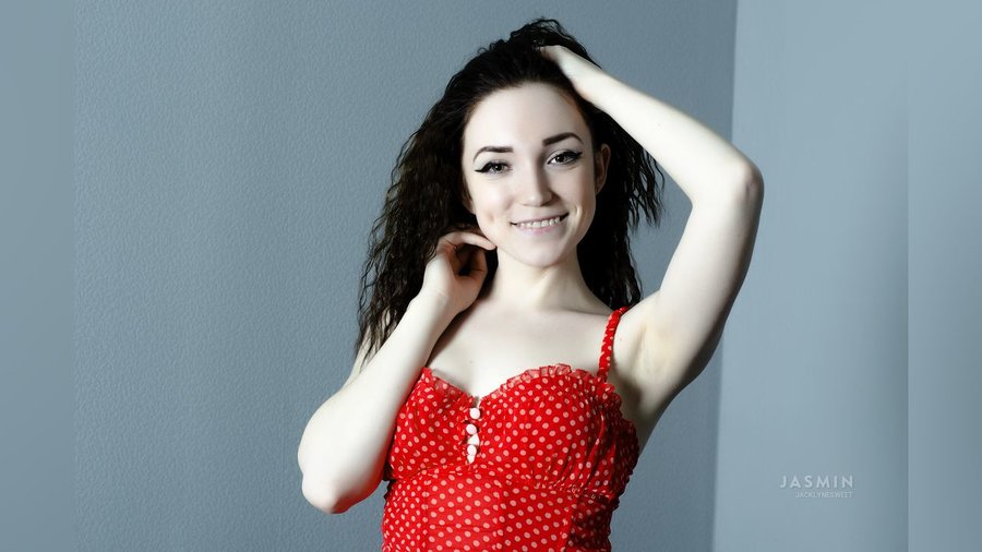 19yo dildo - XXX Dessert - Picture 2