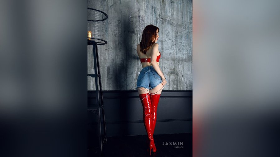 Bisexual girl dildo - XXX Dessert - Picture 4