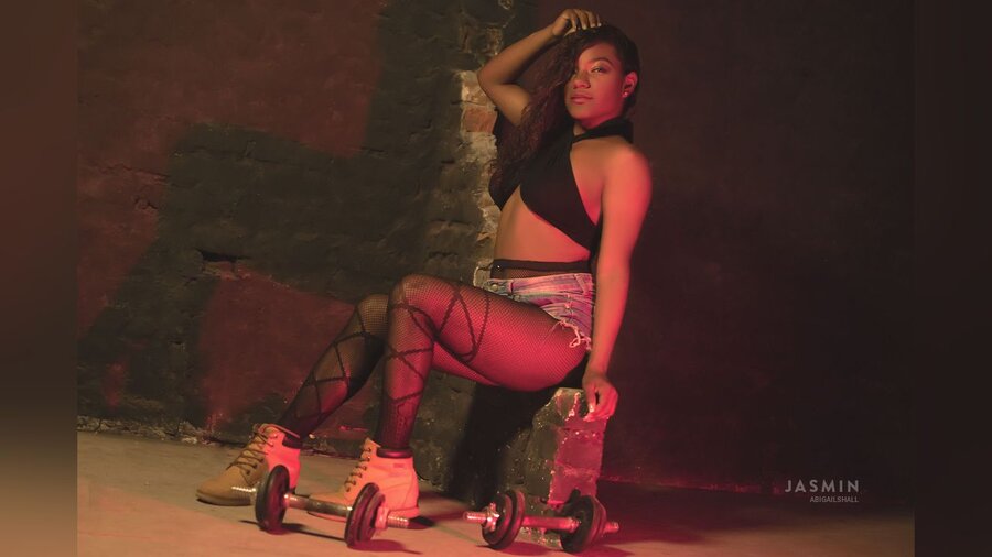 19yo dildo cam - XXX Dessert - Picture 1