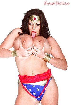 Cosplay masturbation - XXX Dessert - Picture 3