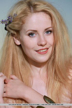 Ukrainian european sexy blonde - Picture 18