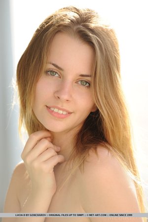Wet sexy brunette - XXX Dessert - Picture 18