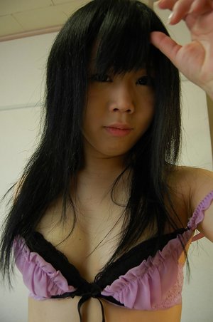Shy lingerie