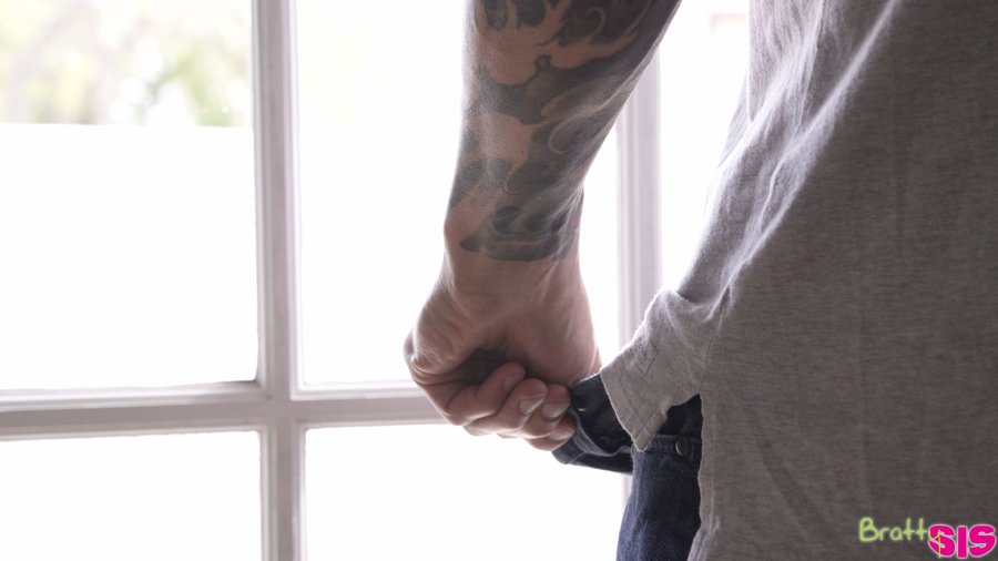 Long hair naughty step sister - XXX Dessert - Picture 4