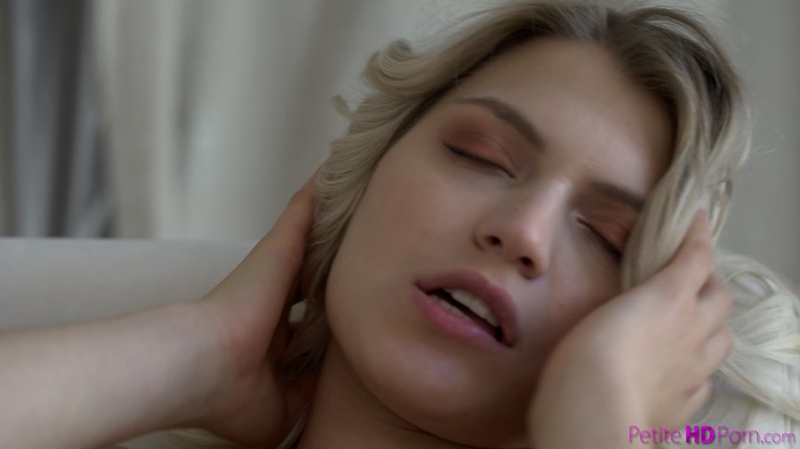 Czech first shy sex - XXXonXXX - Pic 9