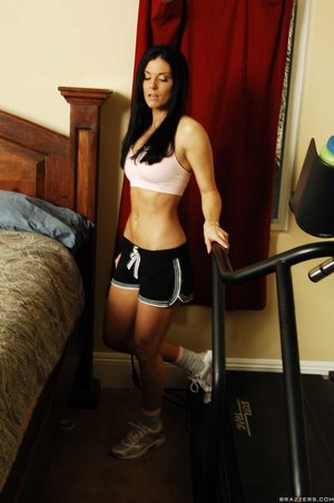 Brunette american - XXX Dessert - Picture 6