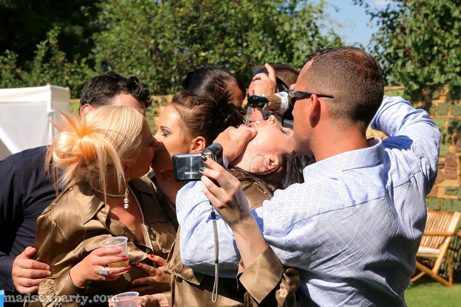 Wild hungarian babe - XXX Dessert - Picture 3