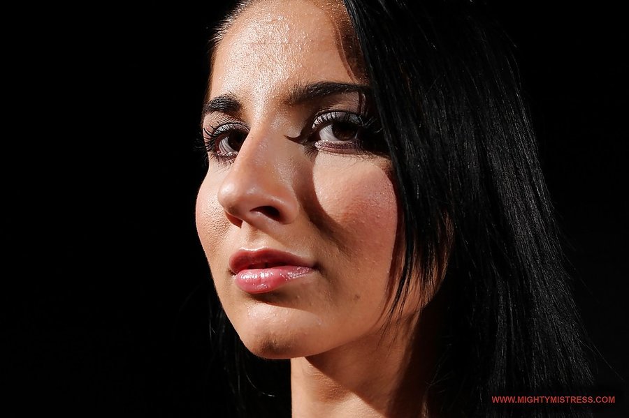 Stunning mighty mistress - XXX Dessert - Picture 4