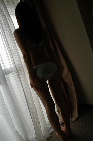 Shimomura Haruka Brunette