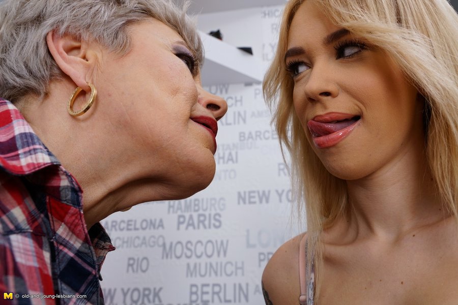 First young lesbian - XXX Dessert - Picture 8