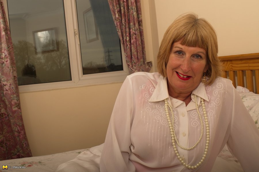 Best granny - XXX Dessert - Picture 2