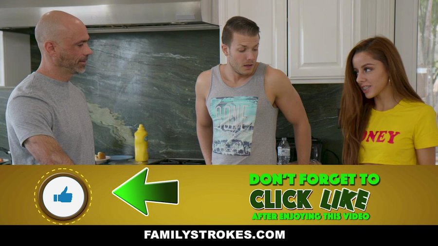 Naughty tiny foxy enjoys cock-sucking and c - XXX Dessert - Picture 2