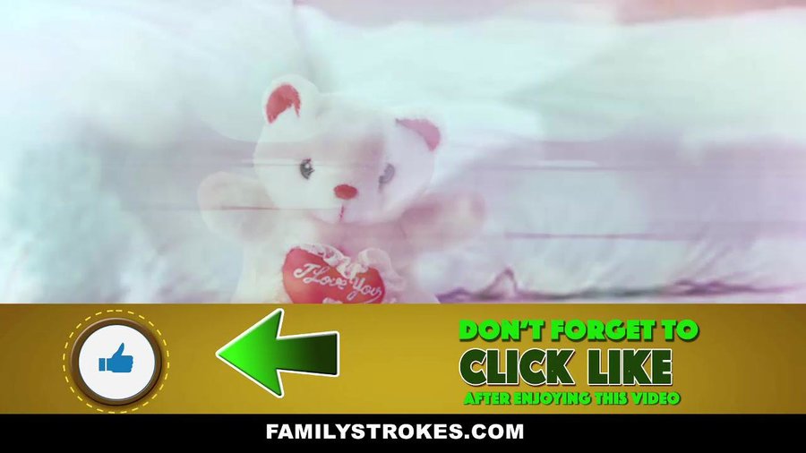While Mom's sleeping Dad screws daughter's luscious pussy - XXXonXXX - Pic 1