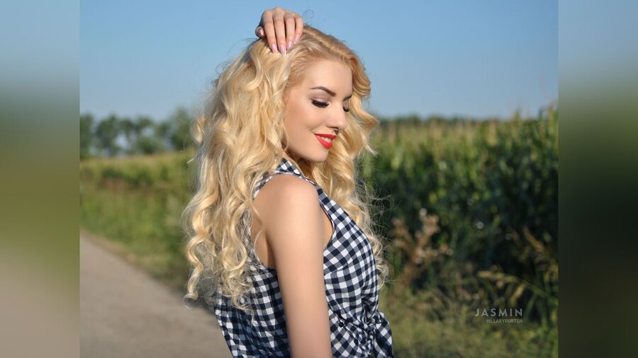 HillaryPorter - XXXonXXX - Pic 4