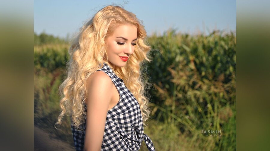 HillaryPorter - XXXonXXX - Pic 1
