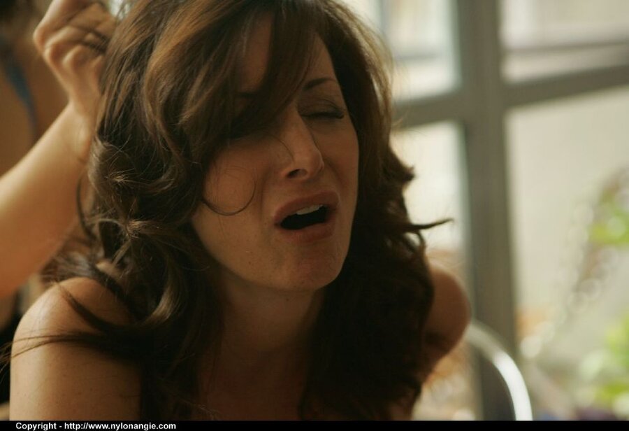 Friends seductive mom - XXX Dessert - Picture 7