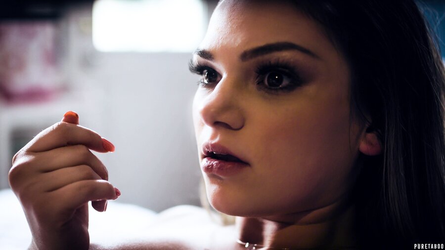 Cum addict fucks stepbrother to get her fix - XXX Dessert - Picture 5