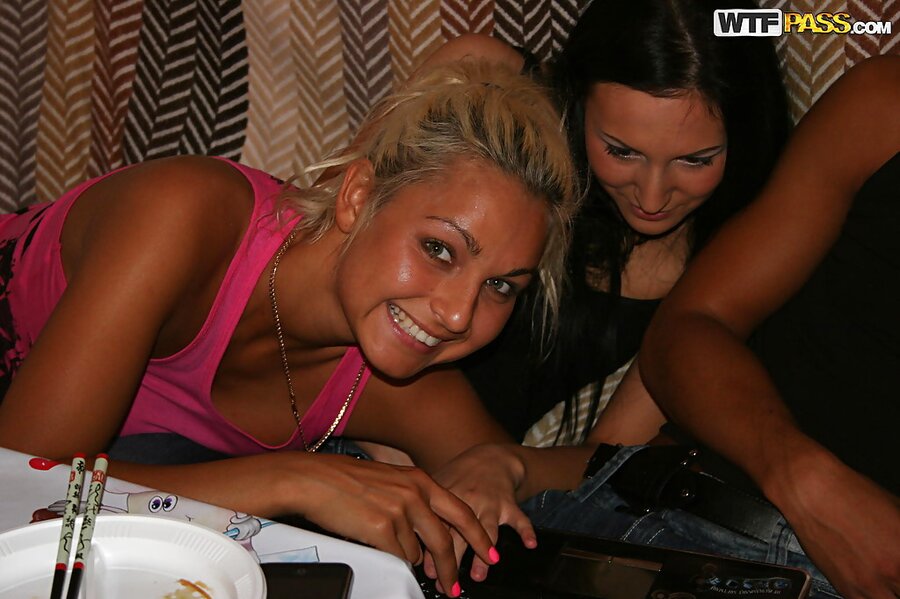 Seductive blonde teen babe - XXXonXXX - Pic 14