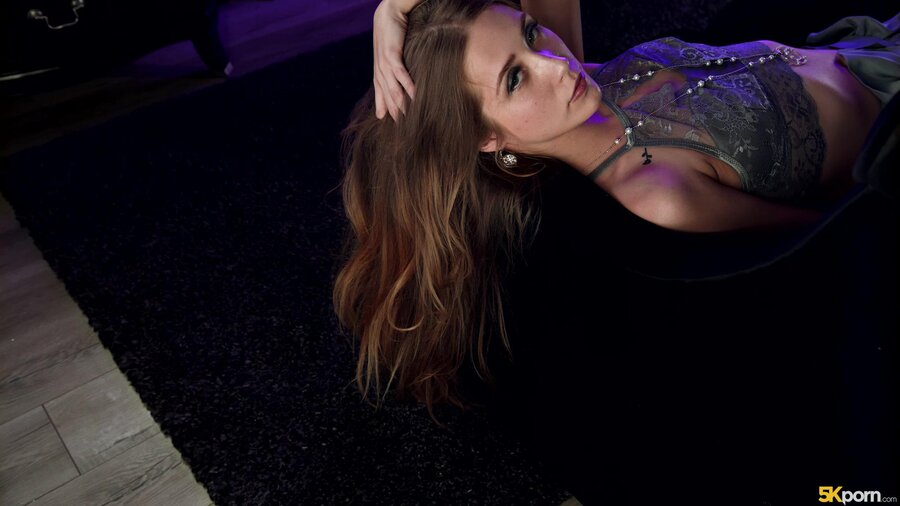 Big dick creampie for sexy darling - XXX Dessert - Picture 2