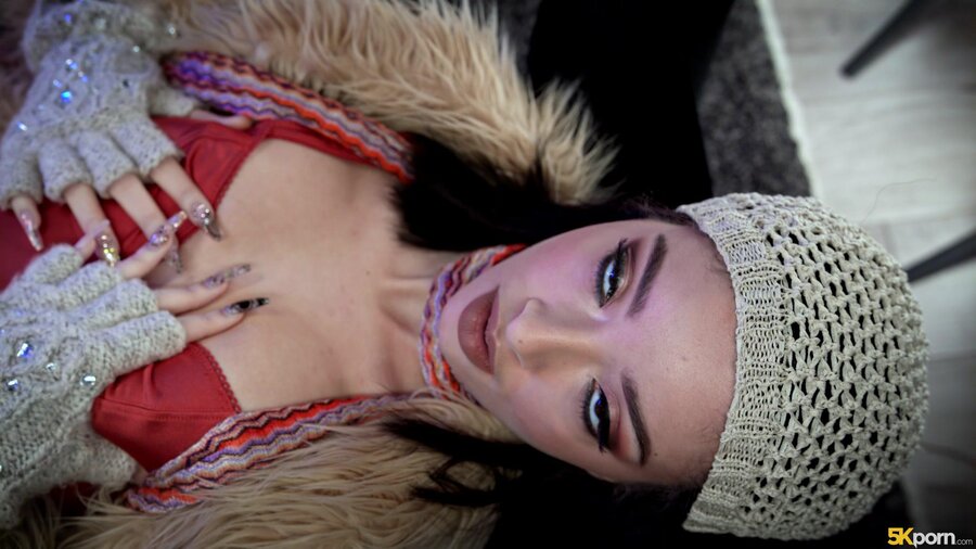 Cute teen flapper girl creampied - XXX Dessert - Picture 1