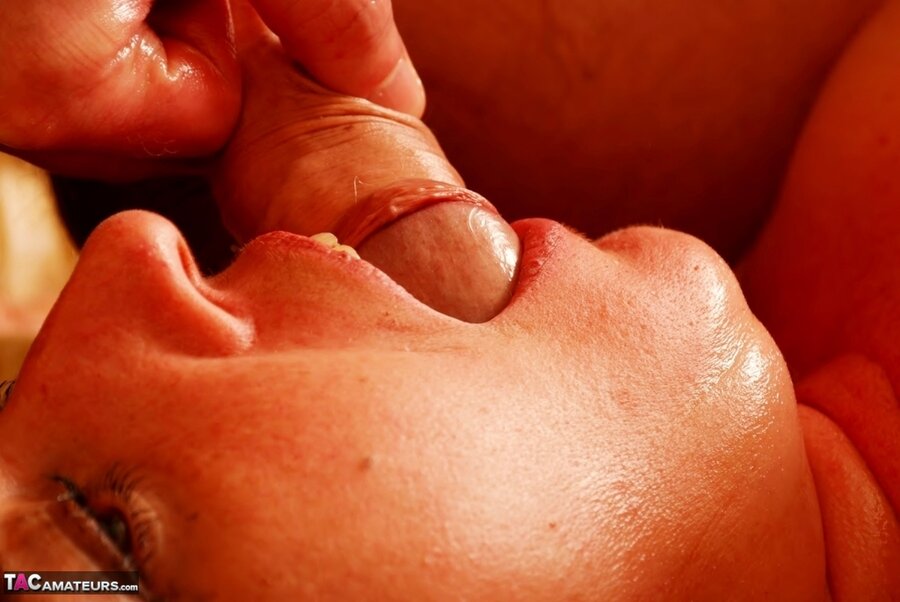 British blow job - XXXonXXX - Pic 12