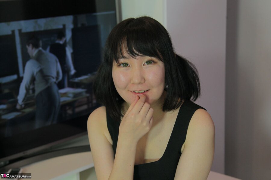 Fingering asian - XXXonXXX - Pic 4