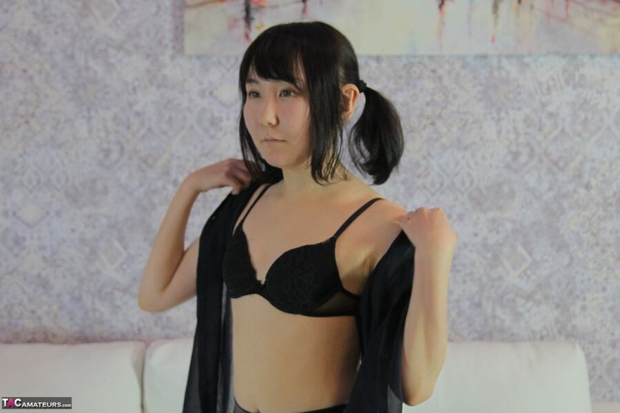 Asian feet - XXXonXXX - Pic 8