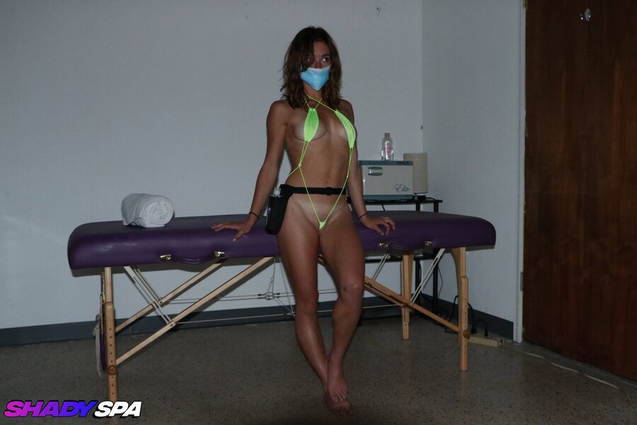 Naughty handjob cumshot - XXX Dessert - Picture 1