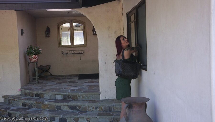 Naked slut gets fucked rough in the living room - XXXonXXX - Pic 1