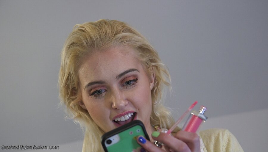Fresh american blond roughly fucked - XXXonXXX - Pic 1