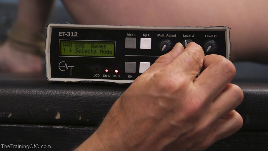 Little natural milf tied up fuck - XXX Dessert - Picture 2