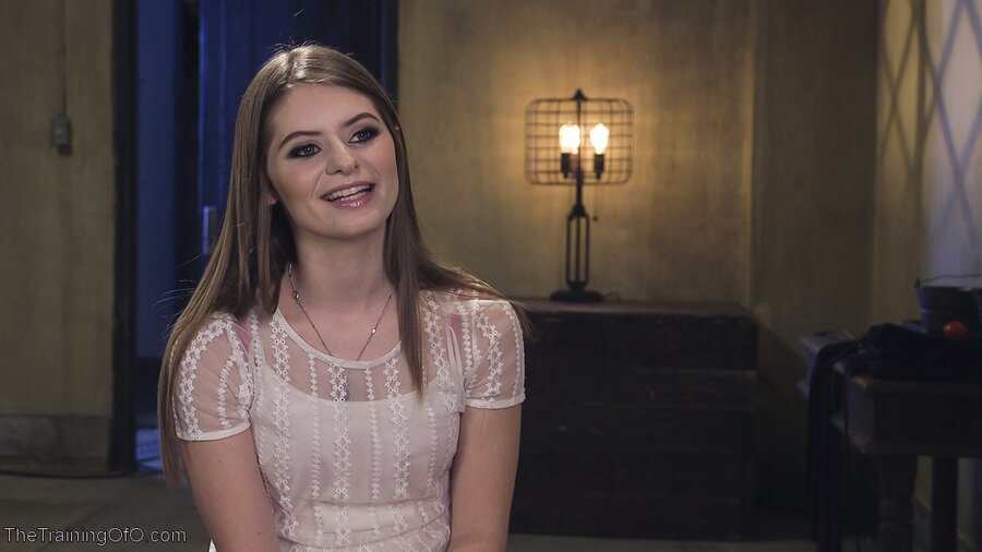 Cute american slave gagged - XXX Dessert - Picture 2