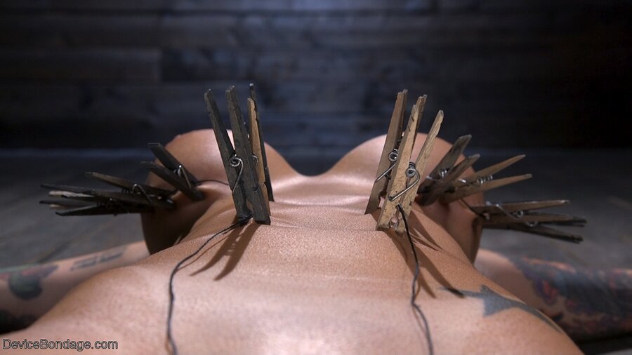 Sub bothered by pinching and pussy stimulat - XXX Dessert - Picture 8