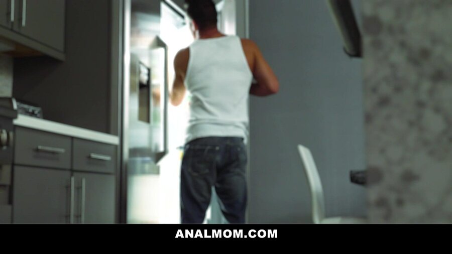 Provocative lady makes an anal plan - XXX Dessert - Picture 5