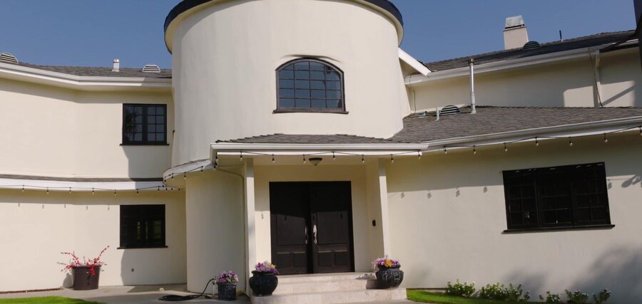 Boy licks stepmom's cunt, fucks her tush - XXX Dessert - Picture 1