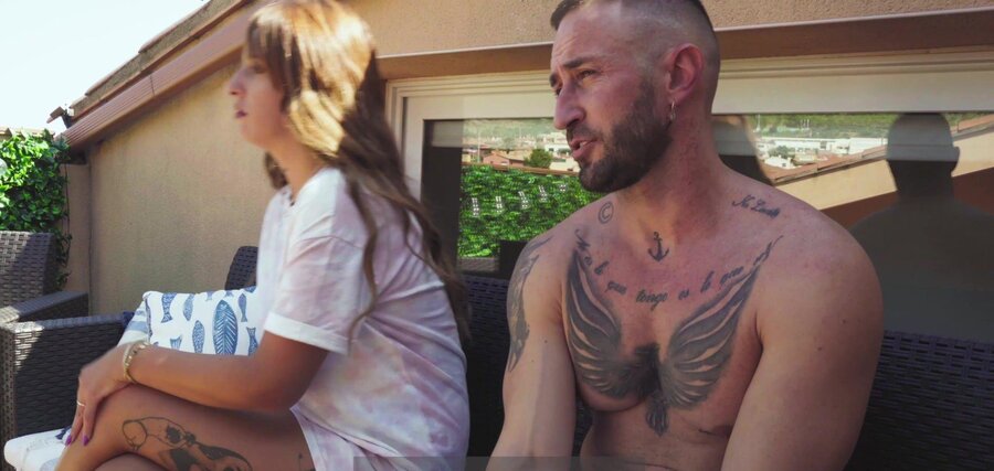 Rich bitch buries cock in her tushy - XXX Dessert - Picture 3