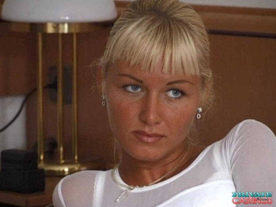 Perfect blonde teen fucked hard - XXXonXXX - Pic 2