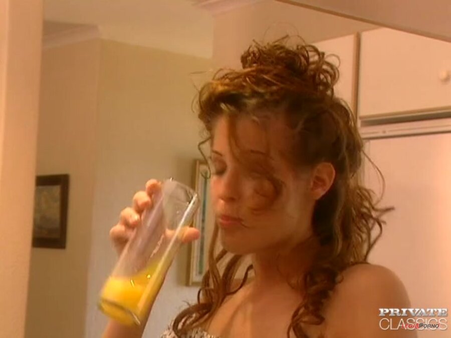 College girl banged by a couple of friends - XXX Dessert - Picture 2