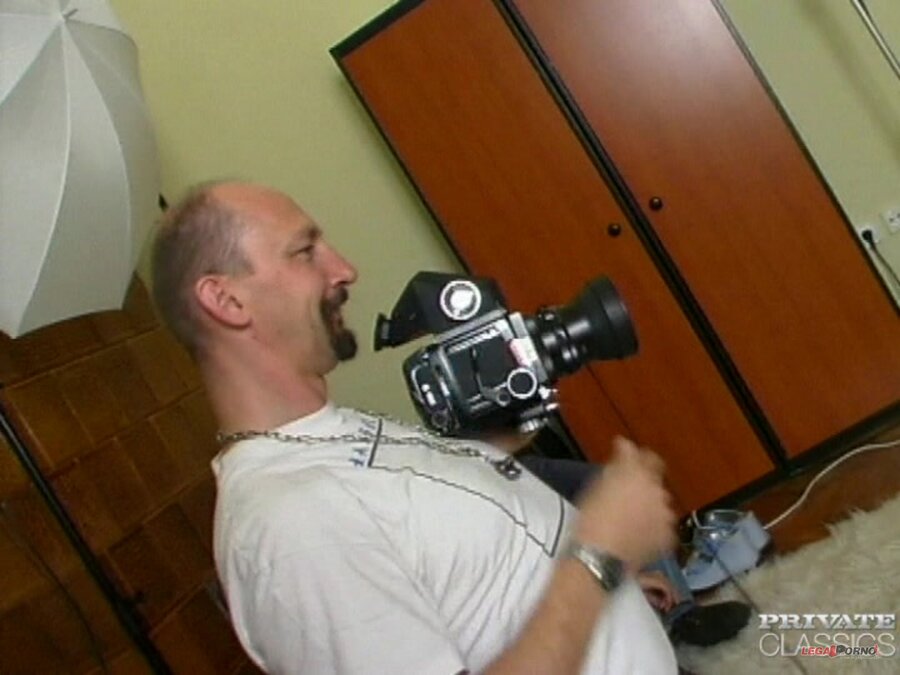 Hot farmer's daughter pounded by stranger - XXX Dessert - Picture 2