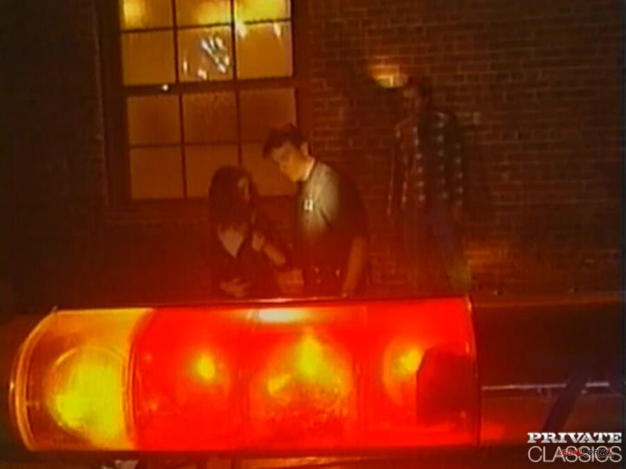 Street whore pounded by policeman - XXX Dessert - Picture 4