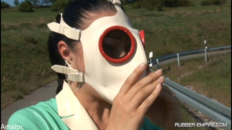 Latex nurses provide the redhead sub woman  - XXX Dessert - Picture 8