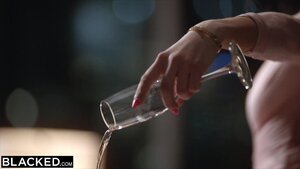 Big tits milf gives handjob
