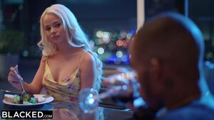 Blonde gal eating pussy