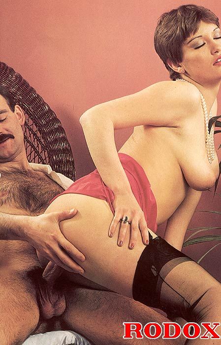 Xxx vintage porn. Horny and hairy eighties  - XXX Dessert - Picture 10