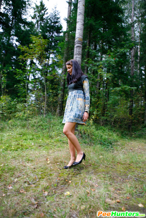 Peeing girl. Nasty teen doing water sports  - XXX Dessert - Picture 14