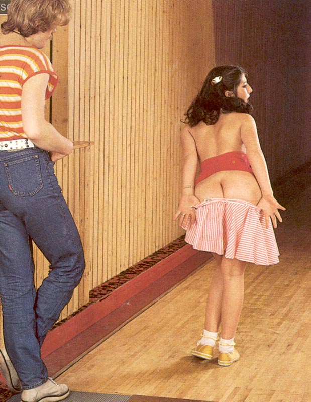 Vintage 80s Sex In Jeans - 70s and 80s porn. Four eighties bowlers goi - XXX Dessert - Picture 7