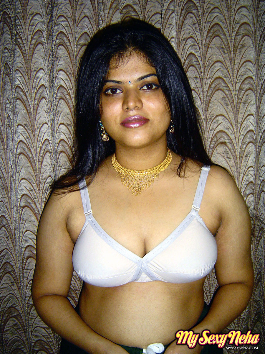 Hot indian girls. Neha in white lingerie ex - XXX Dessert - Picture 8